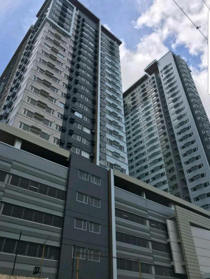 Davao Boutique Condos - Avida Buitenkant foto